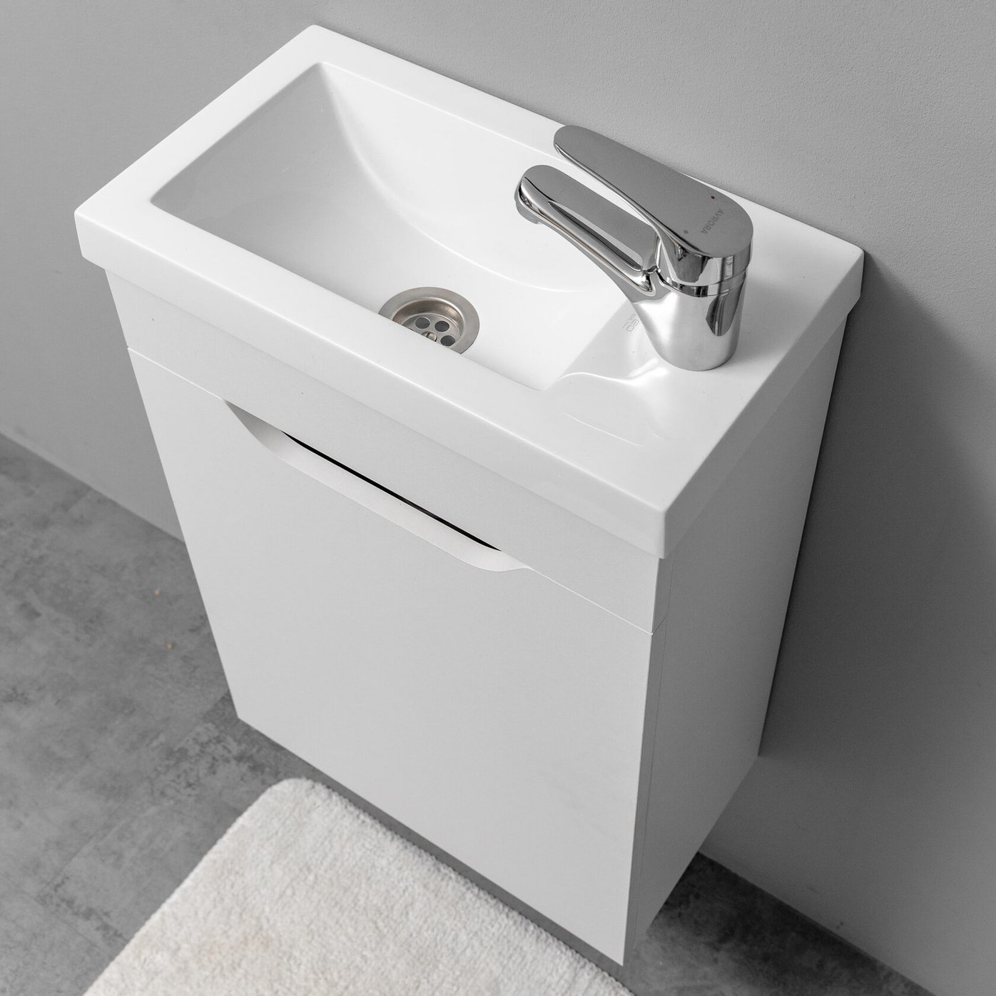 ИЗЕО 40 комплект мебели подвесной (тумба + раковина+смеситель), цвет белый IZ-T40W2-K/S