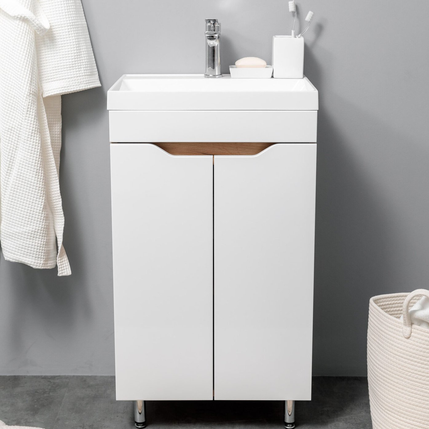 АРОНА 50 Комплект мебели напольный с вырезами на дверцах, фасад МДФ (под Слим 50/Альтаис 35), Белый+Дуб крафт золотой AR-T50-W/PW2