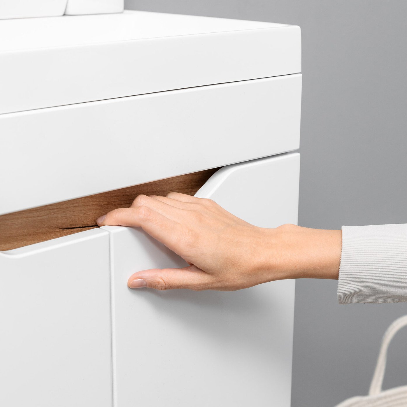 АРОНА 50 Комплект мебели напольный с вырезами на дверцах, фасад МДФ (под Слим 50/Альтаис 35), Белый+Дуб крафт золотой AR-T50-W/PW2