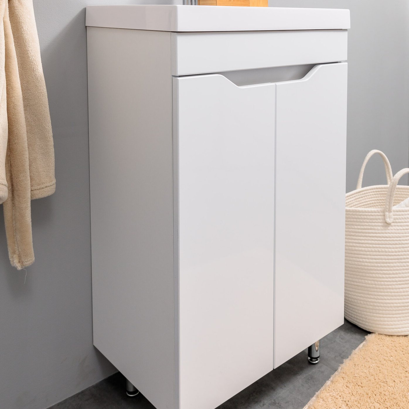 АРОНА 50 Комплект мебели напольный с дверцами, фасад МДФ с вырезами (под Слим 50/Альтаис 35), Белый AR-T50NAP-W