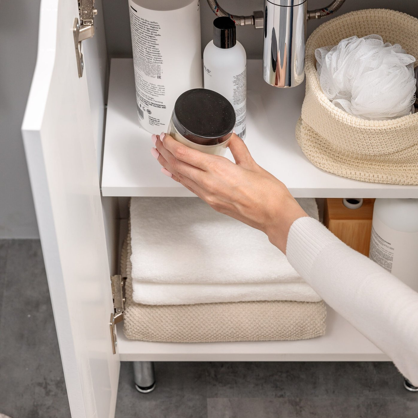 АРОНА 50 Комплект мебели напольный с дверцами, фасад МДФ с вырезами (под Слим 50/Альтаис 35), Белый AR-T50NAP-W