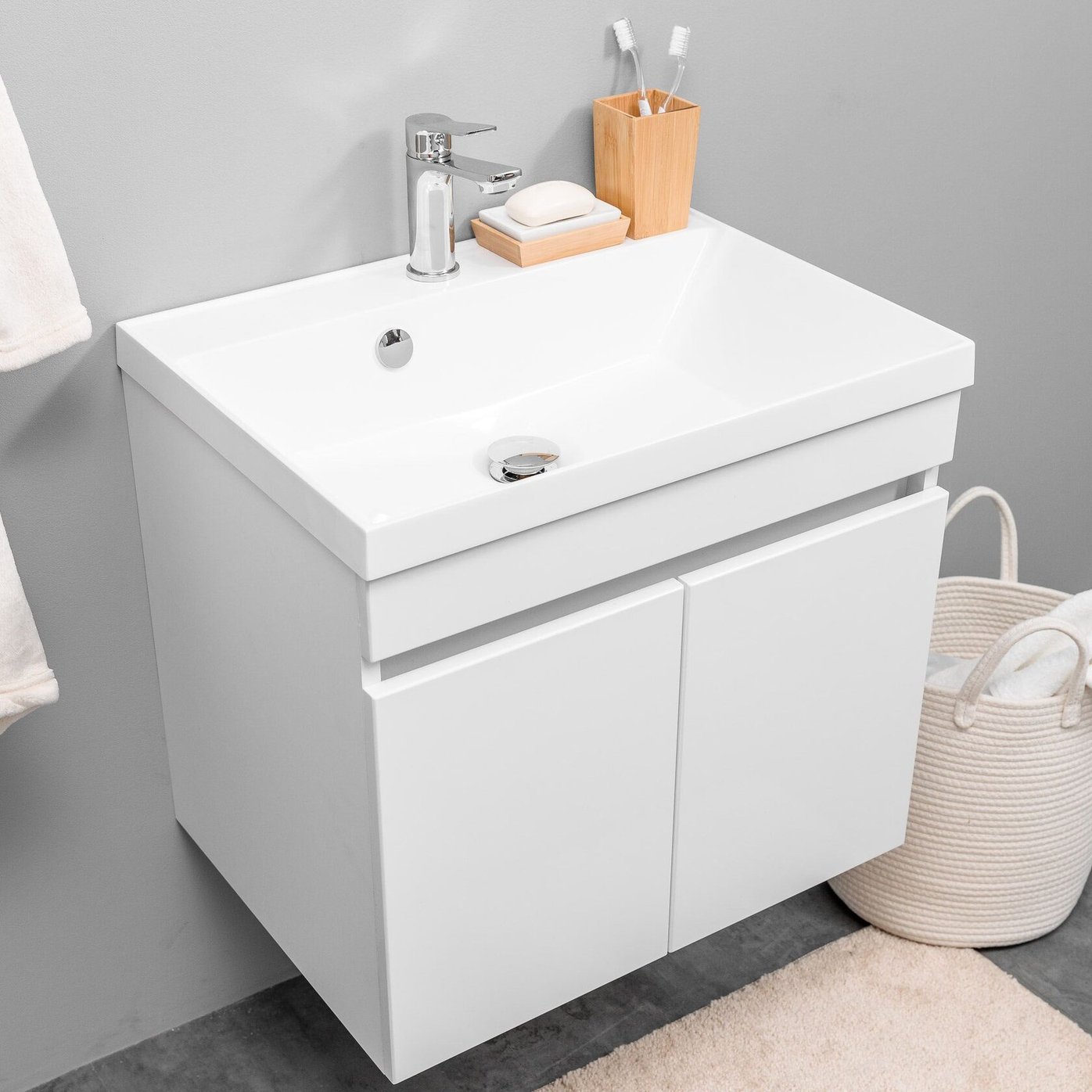 НЕМИ 60 комплект мебели подвесной c дверцами (тумба + умывальник Дакота 60), Белый