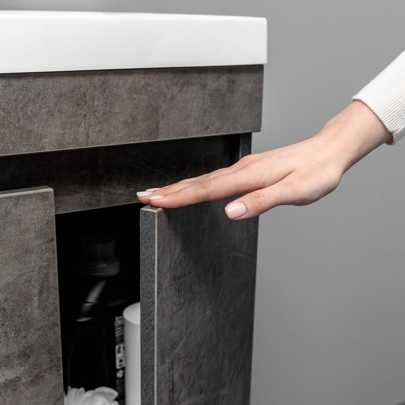 ИЗЕО 50 комплект мебели подвесной c дверцами (под Слим 50/Альтаис 35), цвет Камень темный IZ-S-T50KT