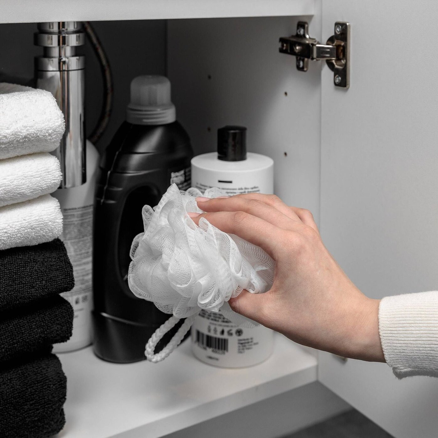 ИЗЕО 50 комплект мебели подвесной c дверцами (под Слим 50/Альтаис 35), цвет Белый IZ-S-T50W2