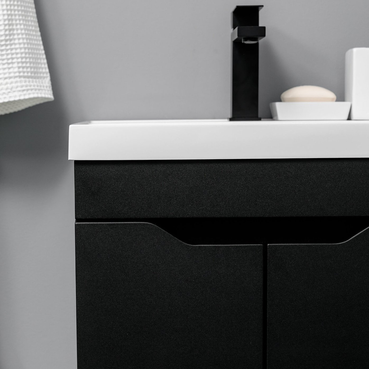 АРОНА 50 Комплект мебели подвесной с дверцами, фасад МДФ с вырезами (под Слим 50/Альтаис 35), Черный AR-T50-Bl