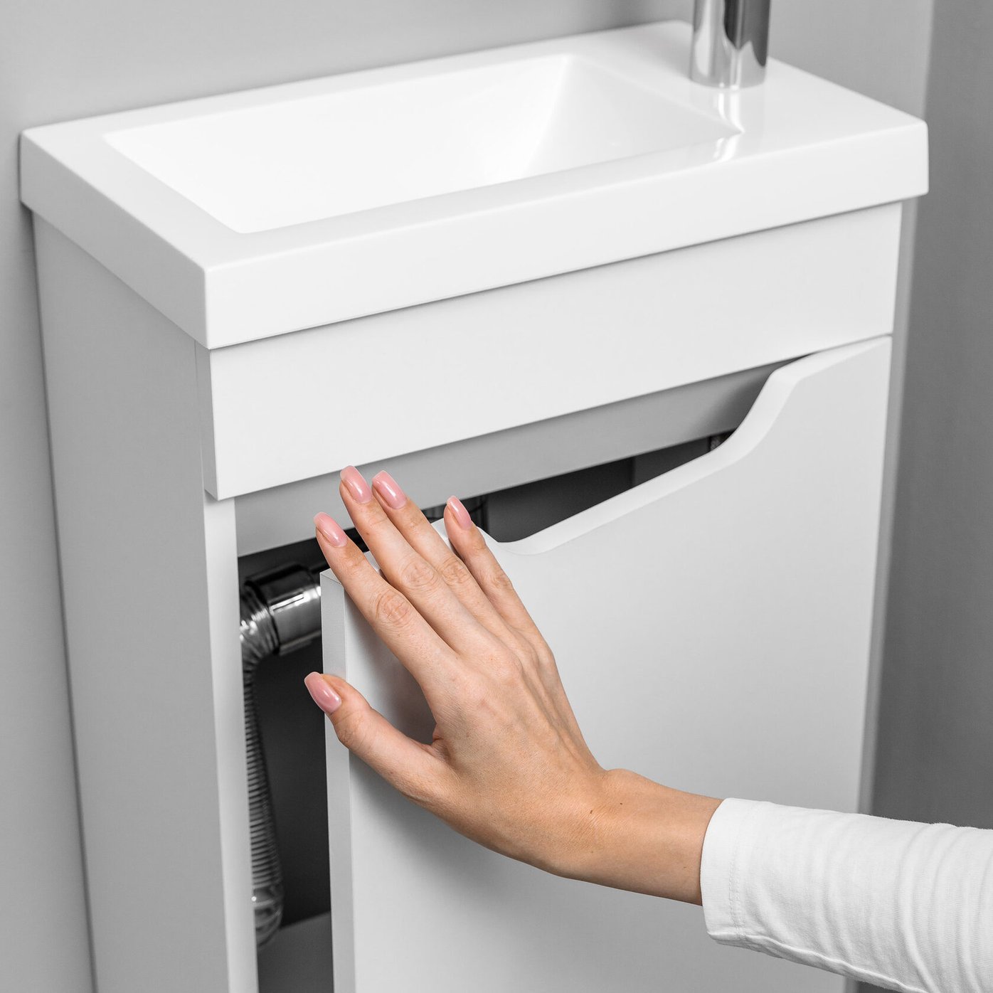 БРАВО 40 комплект мебели напольной с дверцей (тумба + раковина Квадро 40), цвет белый BV-T40W-V