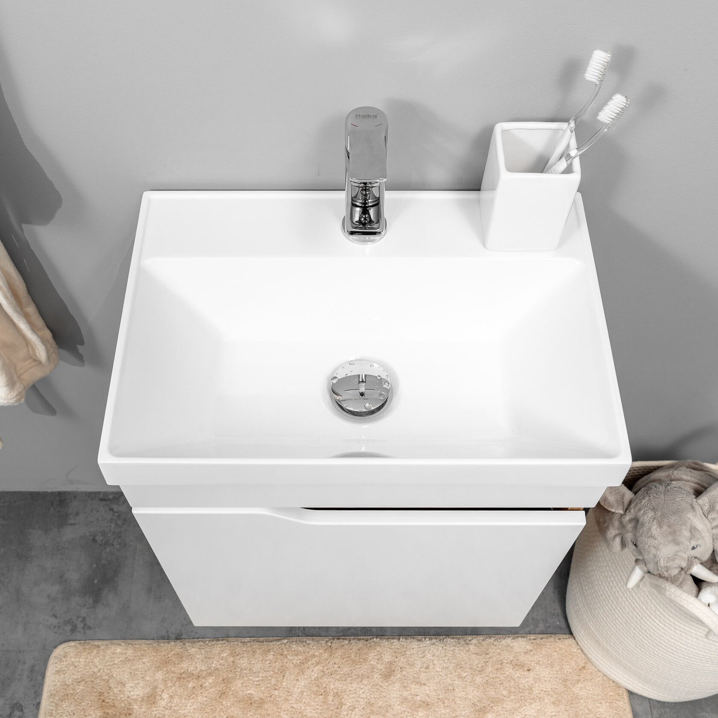 ФОРТУНА 50 Комплект мебели подвесной, дверь с вырезом (под Слим 50/Альтаис 35), цвет Белый+Крафт FT-S-T50W/PW