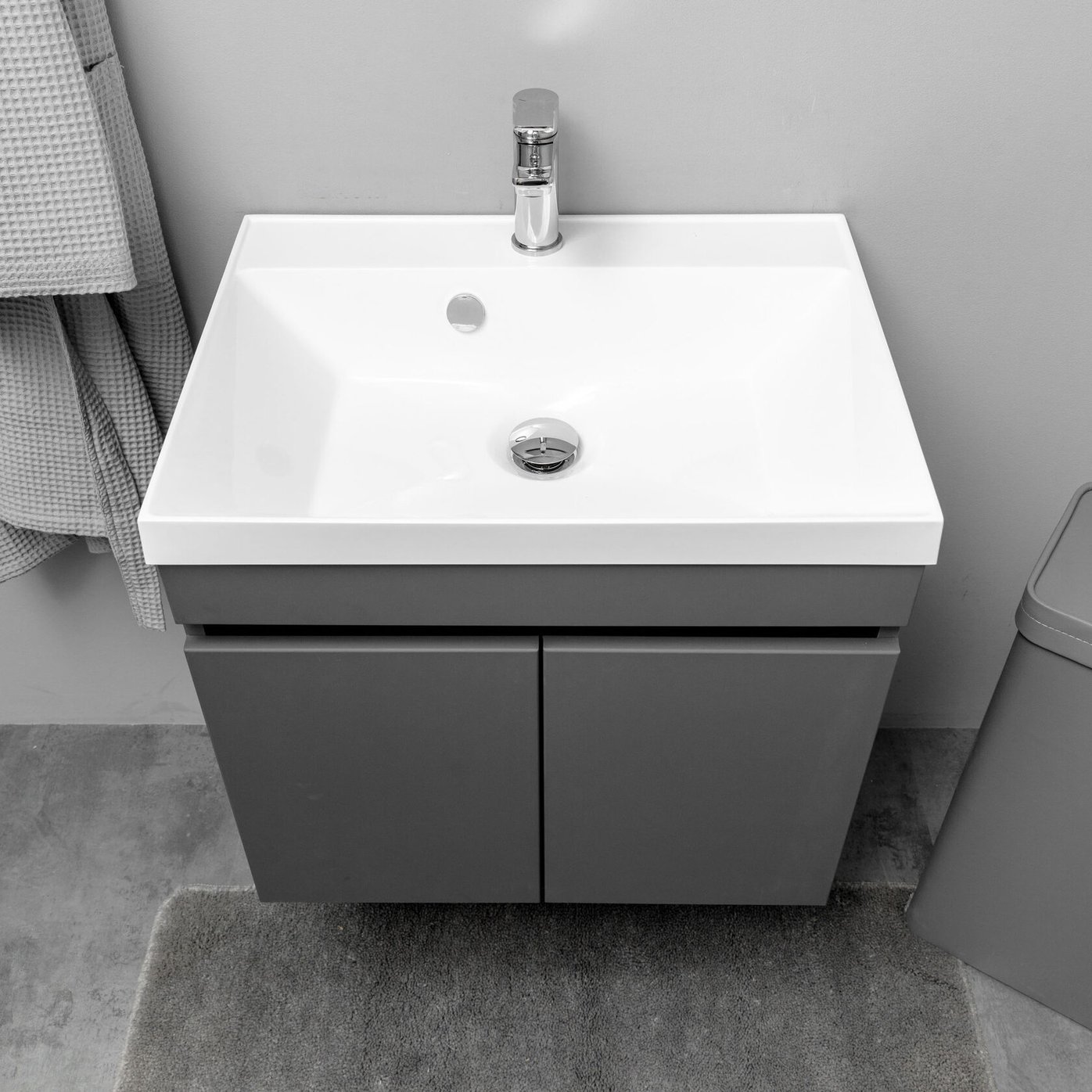 НЕМИ 60 комплект мебели подвесной c дверцами (тумба + умывальник Дакота 60) Графит NM-D-T60Gr