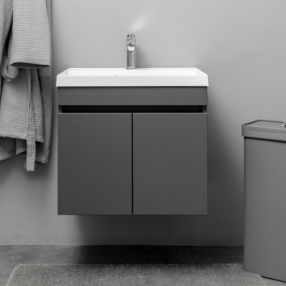 НЕМИ 60 комплект мебели подвесной c дверцами (тумба + умывальник Дакота 60) Графит NM-D-T60Gr