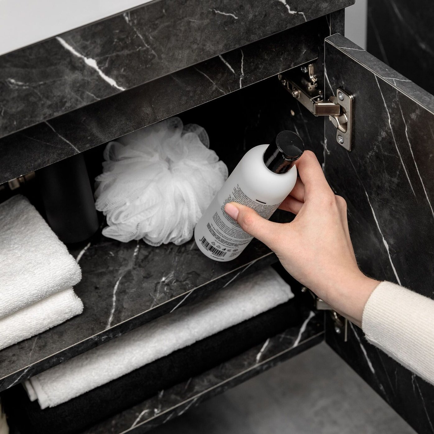 ИЗЕО 50 комплект мебели подвесной c дверцами (под Слим 50/Альтаис 35), Креатель IZ-S-T50Kr