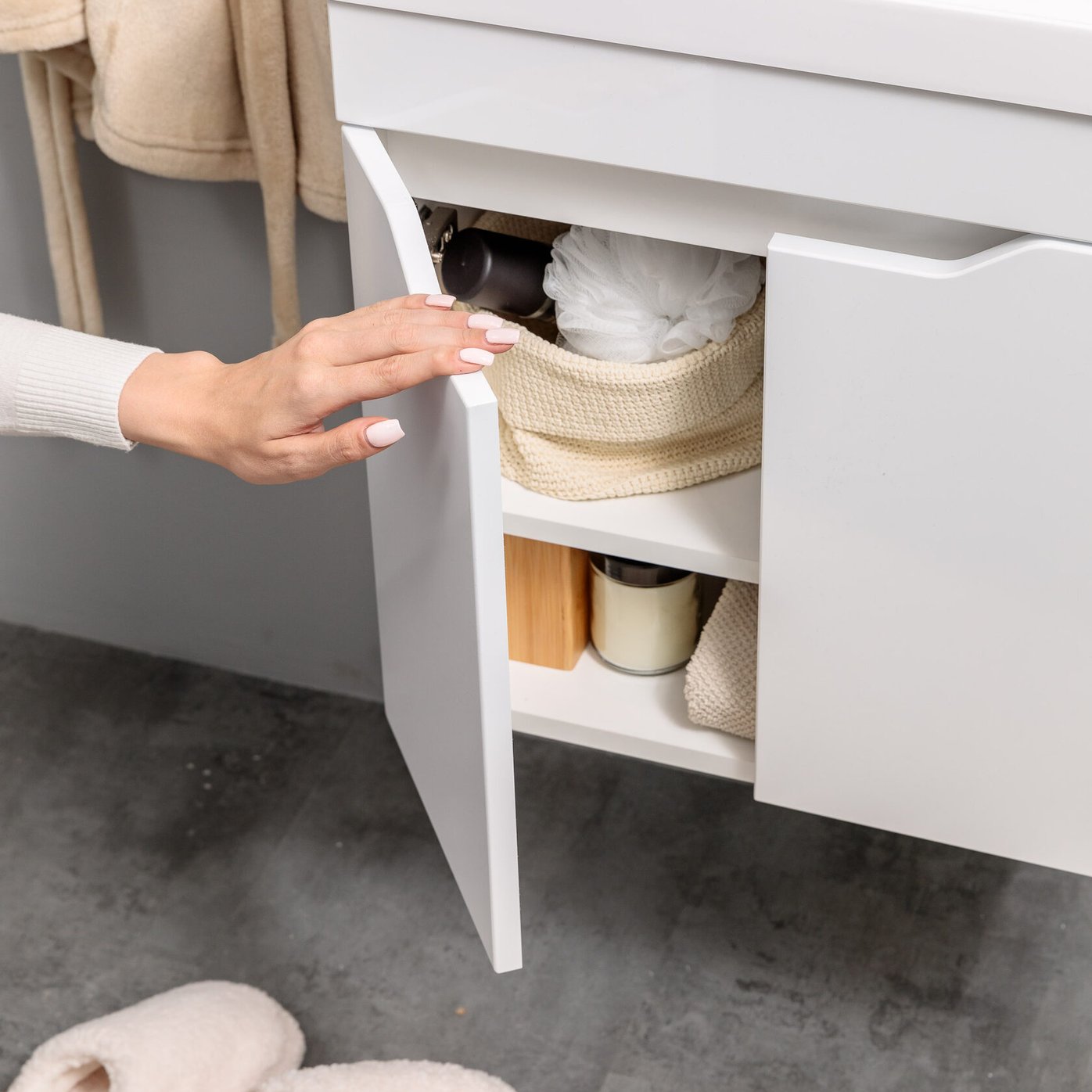 АРОНА 50 Комплект мебели подвесной с дверцами, фасад МДФ с вырезами (под Слим 50/Альтаис 35), Белый AR-T50-W