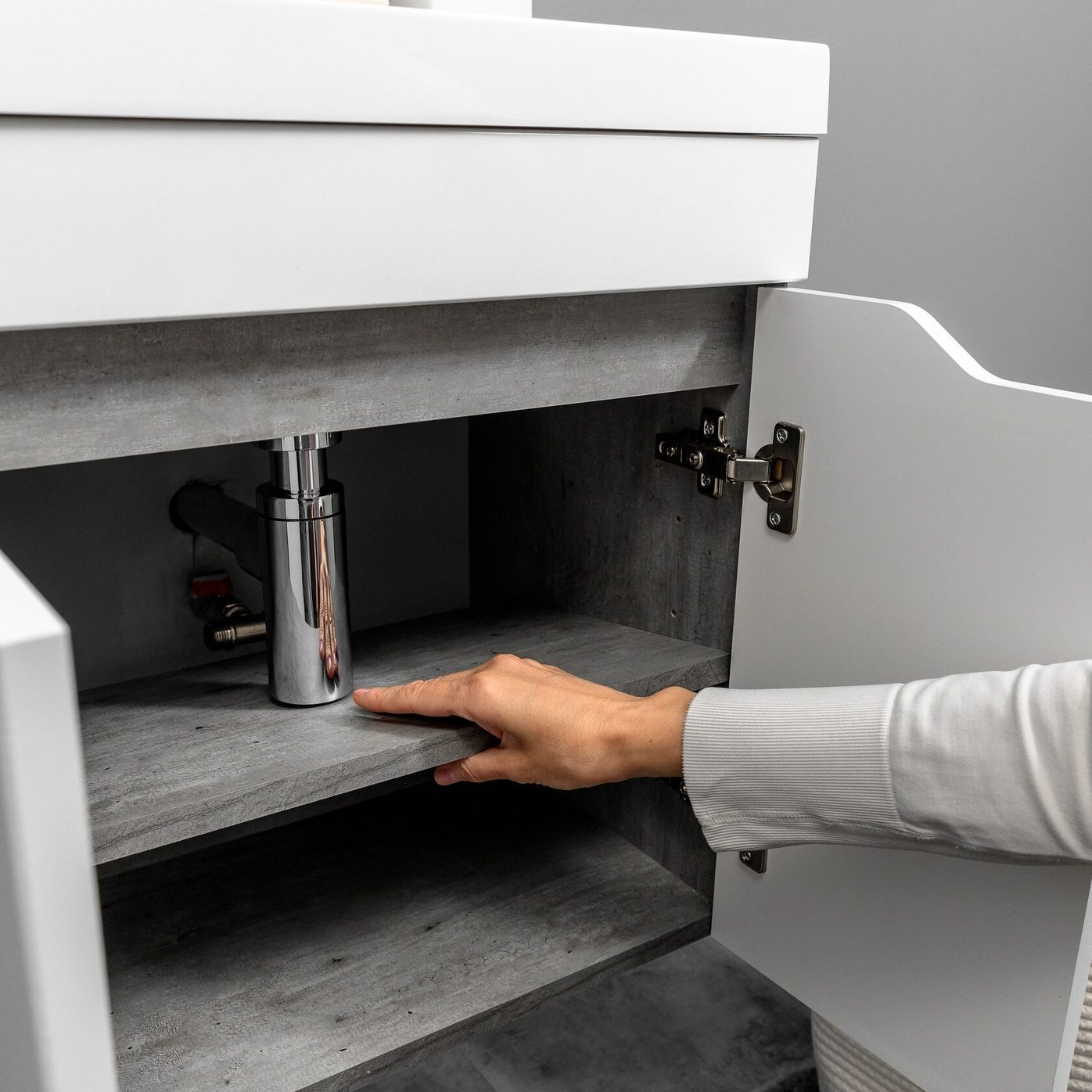 АРОНА 50 Комплект мебели подвесной, 2 дверцы с вырезами (под Слим 50/Альтаис 35), Белый/Бетон метрополитан AR-T50-W/BM