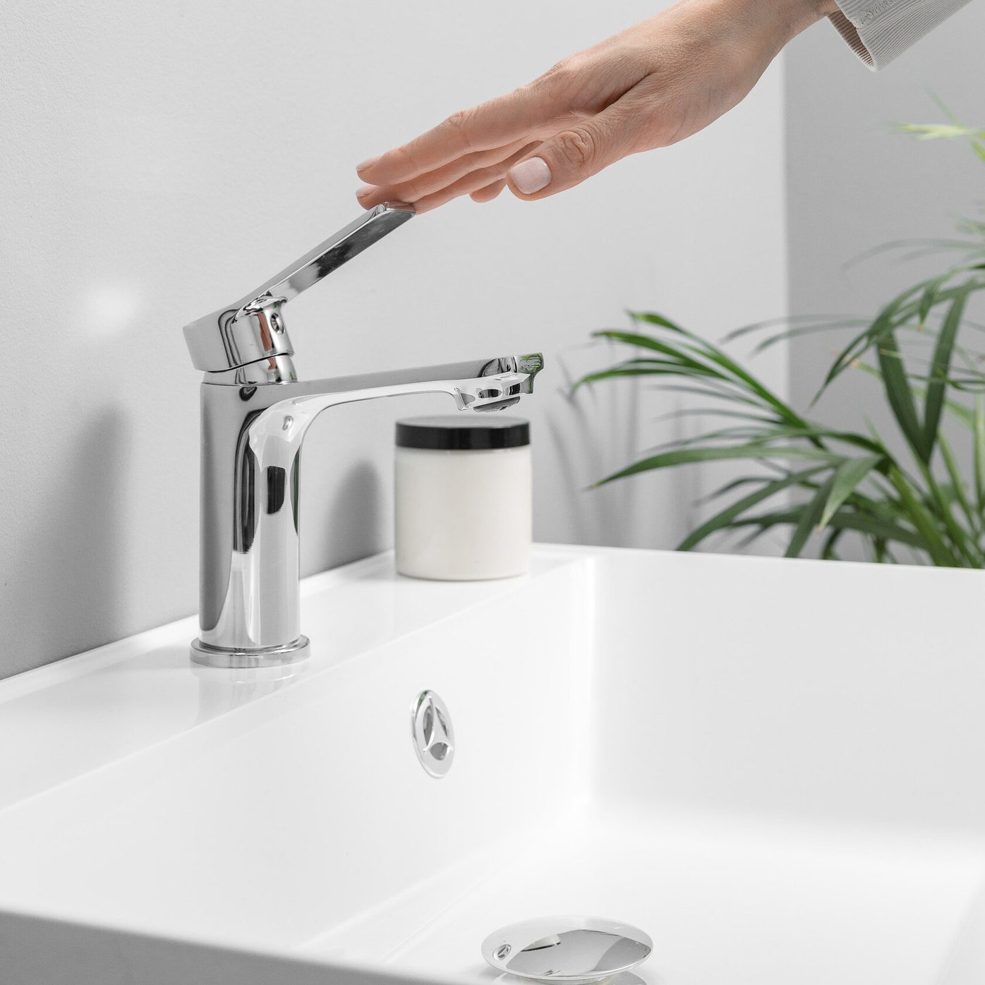 ПУРО 60 комплект, подвесной с 2 ящиками, фасад фрезерованный с нишами (под Астория), цвет Белый PU-T60-W