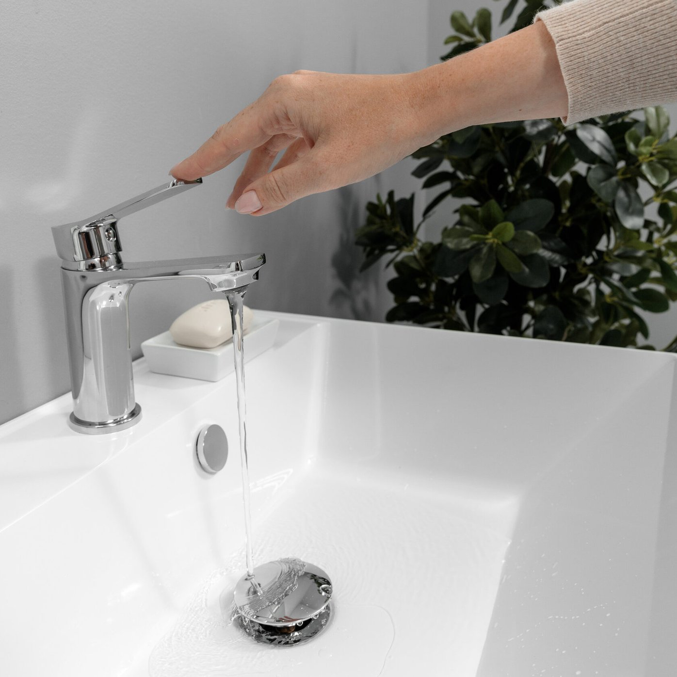 НЕМИ 60 комплект мебели подвесной c дверцами (тумба + умывальник Дакота 60), Белый мрамор NM-D-T60/WMr